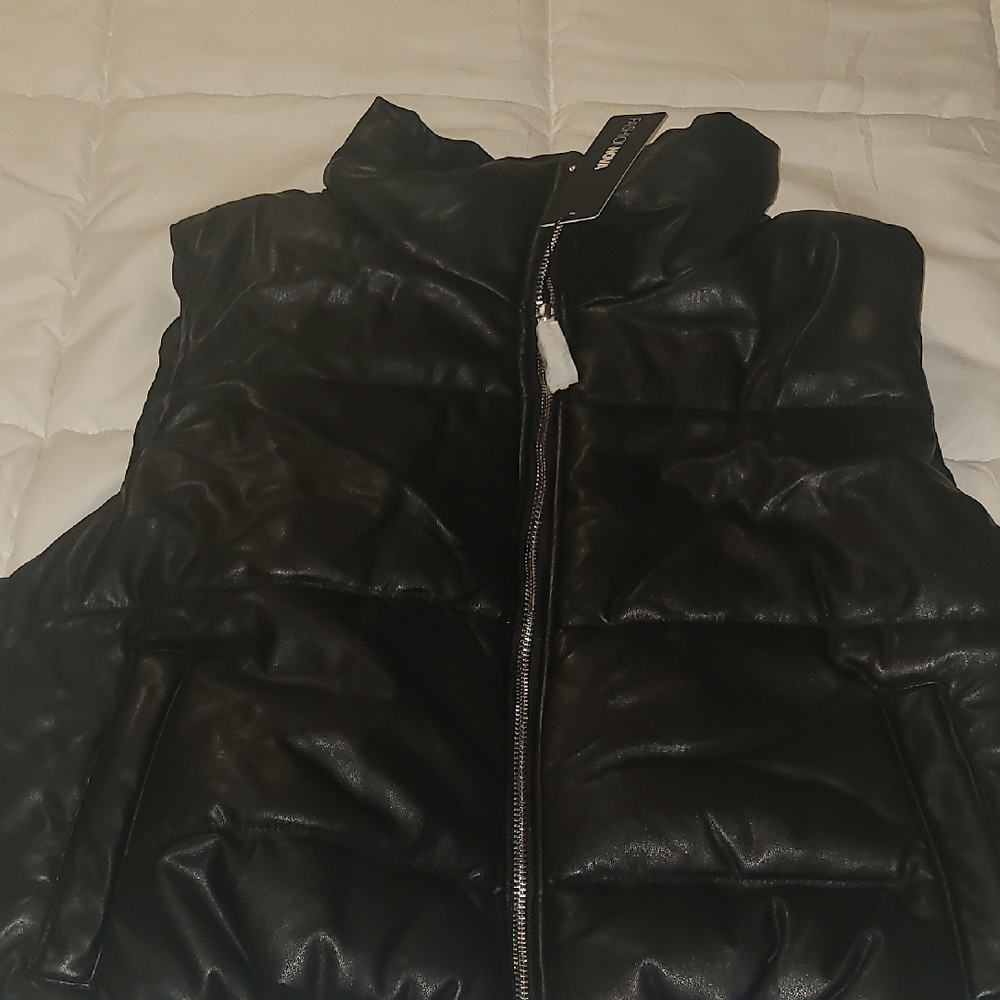 Fashion Nova Shiny Black Puffer Vest